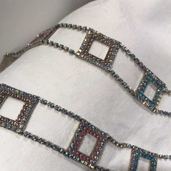 Square Gem chain belt, 38” - Picture 2 of 8